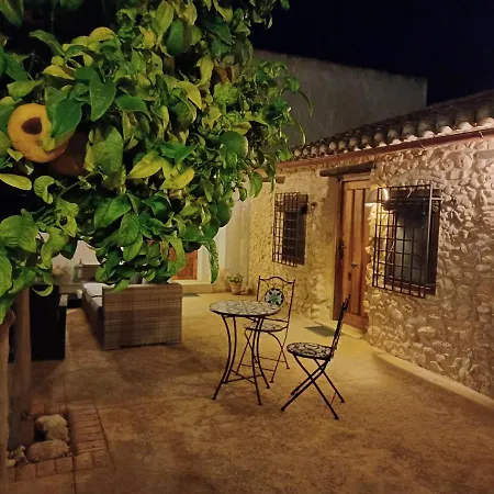 Casa Del Riu Casa rural *